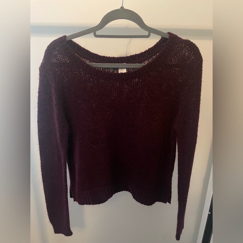 H&M burgundy long sleeve sweater